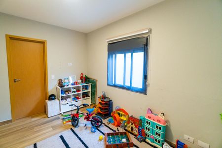 Casa à venda com 300m², 3 quartos e 3 vagas Casa à venda com 300m², 3 quartos e 3 vagasSuite 2