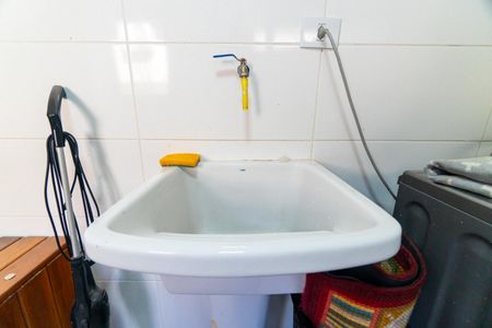 Lavanderia de casa à venda com 3 quartos, 300m² em Vila Guarani (zona Sul), São Paulo