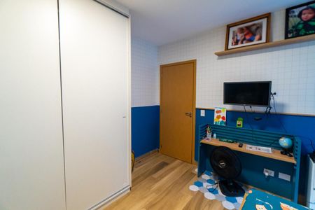 Casa à venda com 300m², 3 quartos e 3 vagas Casa à venda com 300m², 3 quartos e 3 vagasSuite 1