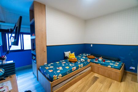 Casa à venda com 300m², 3 quartos e 3 vagas Casa à venda com 300m², 3 quartos e 3 vagasSuite 1