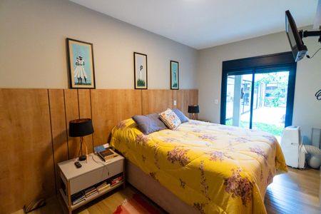 Casa à venda com 300m², 3 quartos e 3 vagas Casa à venda com 300m², 3 quartos e 3 vagasSuite 3