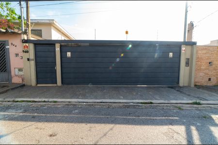 Fachada de casa à venda com 3 quartos, 300m² em Vila Guarani (zona Sul), São Paulo