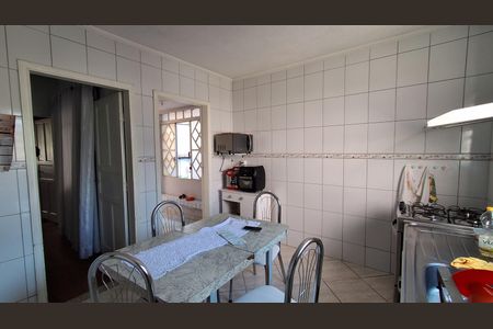 Cozinha de casa à venda com 1 quarto, 240m² em Santa Maria, São Caetano do Sul