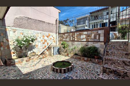 Quintal de casa à venda com 1 quarto, 240m² em Santa Maria, São Caetano do Sul