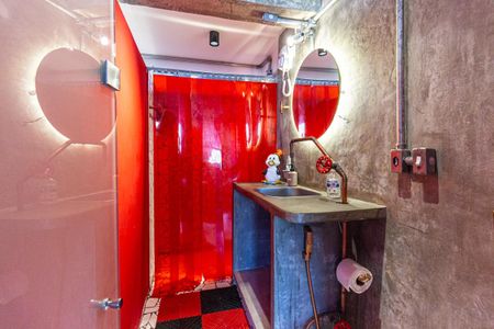 Banheiro de kitnet/studio à venda com 1 quarto, 38m² em Centro Histórico de São Paulo, São Paulo