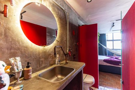 Studio à venda com 38m², 1 quarto e sem vaga Studio à venda com 38m², 1 quarto e sem vagaBanheiro