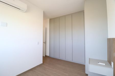 Apartamento para alugar com 68m², 2 quartos e 2 vagasQuarto 2 - Suíte