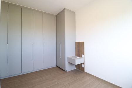Apartamento para alugar com 68m², 2 quartos e 2 vagasQuarto 2 - Suíte