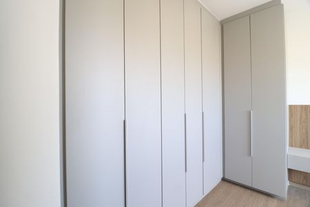Apartamento para alugar com 68m², 2 quartos e 2 vagasQuarto 2 - Suíte