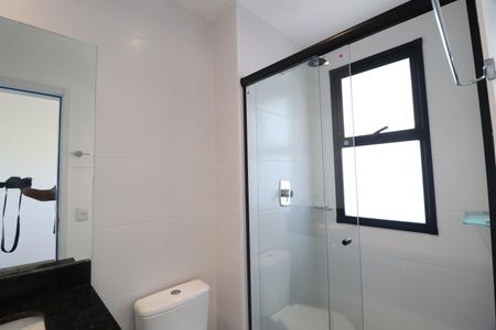 Apartamento para alugar com 68m², 2 quartos e 2 vagasBanheiro do Quarto 1