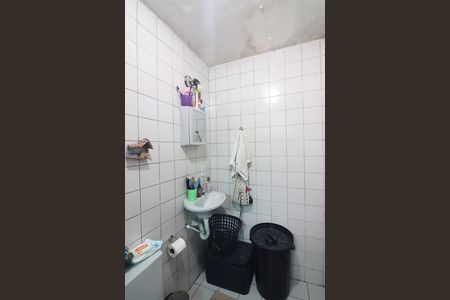 Apartamento à venda com 56m², 2 quartos e 1 vagaBanheiro Social