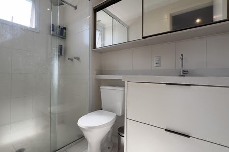 Apartamento à venda com 74m², 3 quartos e 2 vagas Apartamento à venda com 74m², 3 quartos e 2 vagasBanheiro da Suíte