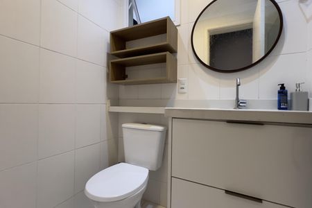 Apartamento à venda com 74m², 3 quartos e 2 vagas Apartamento à venda com 74m², 3 quartos e 2 vagasBanheiro