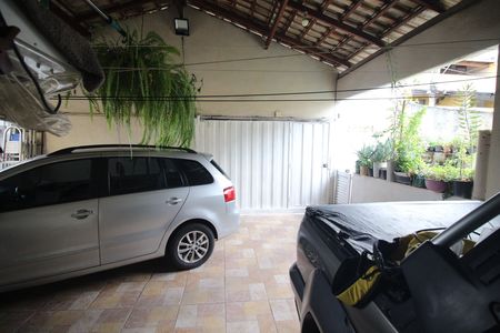 Casa à venda com 200m², 3 quartos e 3 vagasQuintal