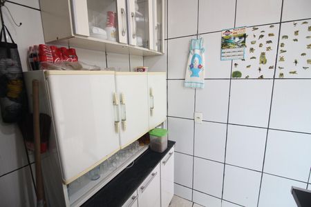Casa à venda com 200m², 3 quartos e 3 vagasCozinha e Área de Serviço