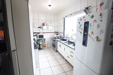 Casa à venda com 200m², 3 quartos e 3 vagasCozinha e Área de Serviço