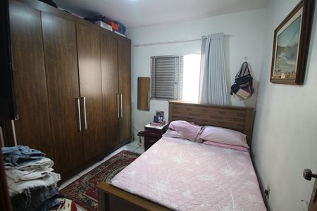 Casa à venda com 200m², 3 quartos e 3 vagasQuarto 2