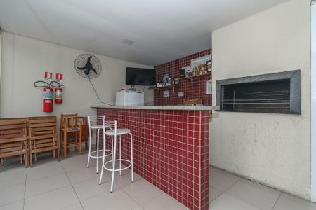 Apartamento para alugar com 42m², 2 quartos e 1 vagaÁrea comum - Churrasqueira