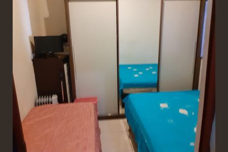 Casa à venda com 250m², 3 quartos e 4 vagas Casa à venda com 250m², 3 quartos e 4 vagasDORMITÓRIO