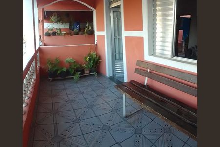 Casa à venda com 250m², 3 quartos e 4 vagas Casa à venda com 250m², 3 quartos e 4 vagasAREA EXTERNA