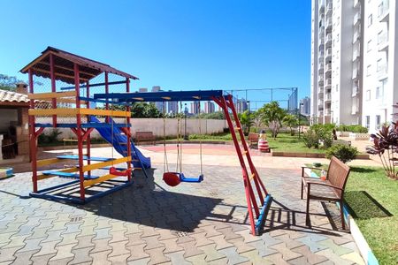 Apartamento para alugar com 80m², 2 quartos e 1 vagaÁrea comum - Playground