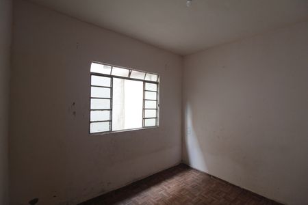 Quarto de casa para alugar com 1 quarto, 35m² em Jardim Leblon, Belo Horizonte