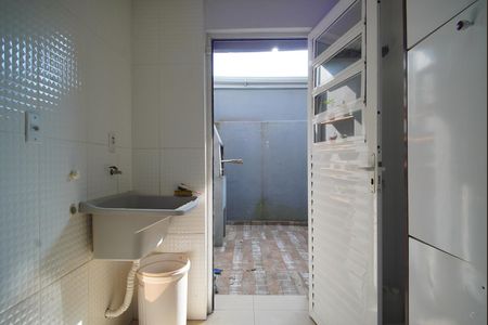 Casa para alugar com 144m², 4 quartos e 1 vagaÁrea de Serviço
