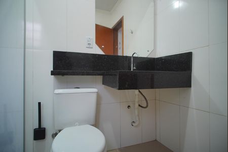 Casa para alugar com 144m², 4 quartos e 1 vagaBanheiro Corredor 1