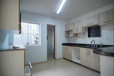 Casa para alugar com 144m², 4 quartos e 1 vagaCozinha