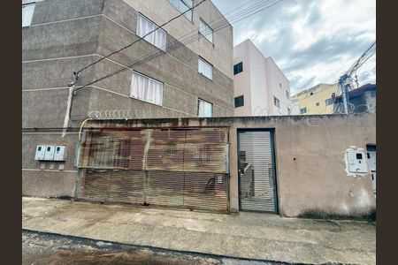 Apartamento para alugar com 110m², 3 quartos e 1 vaga Apartamento para alugar com 110m², 3 quartos e 1 vagaFachada