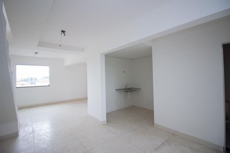 Sala de apartamento para alugar com 3 quartos, 110m² em Novo Progresso, Contagem