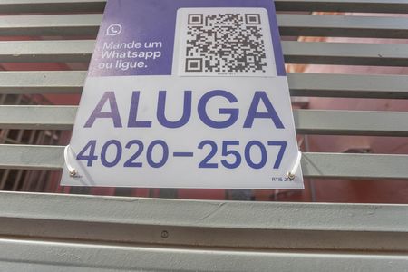 Casa à venda com 165m², 2 quartos e 2 vagas Casa à venda com 165m², 2 quartos e 2 vagasPlaca Código
