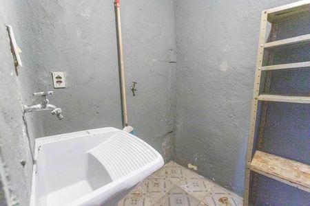 Casa à venda com 165m², 2 quartos e 2 vagas Casa à venda com 165m², 2 quartos e 2 vagasÁrea de serviço
