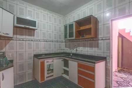 Casa à venda com 165m², 2 quartos e 2 vagas Casa à venda com 165m², 2 quartos e 2 vagasCozinha