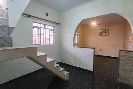 Casa à venda com 165m², 2 quartos e 2 vagas Casa à venda com 165m², 2 quartos e 2 vagasSala de jantar