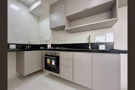 Apartamento para alugar com 32m², 2 quartos e sem vaga Apartamento para alugar com 32m², 2 quartos e sem vagaCozinha