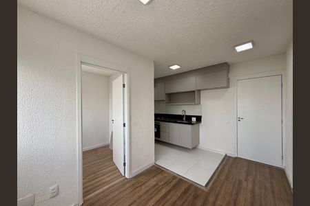 Apartamento para alugar com 32m², 2 quartos e sem vaga Apartamento para alugar com 32m², 2 quartos e sem vagaSala