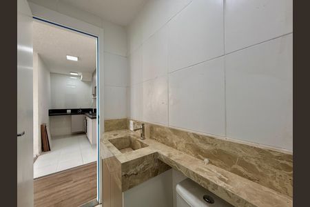 Apartamento para alugar com 32m², 2 quartos e sem vaga Apartamento para alugar com 32m², 2 quartos e sem vagaBanheiro