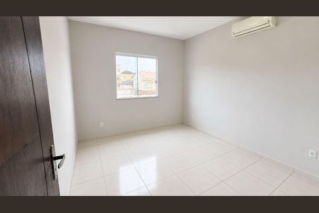 Quarto 1 de casa para alugar com 2 quartos, 62m² em Campo Grande, Rio de Janeiro