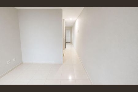 Sala de casa para alugar com 2 quartos, 62m² em Campo Grande, Rio de Janeiro