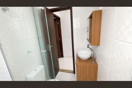 Banheiro  de casa para alugar com 2 quartos, 62m² em Campo Grande, Rio de Janeiro