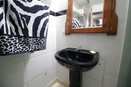 Casa à venda com 90m², 2 quartos e sem vagaBanheiro