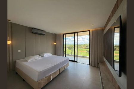 Casa para alugar com 360m², 4 quartos e 5 vagas