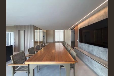 Casa para alugar com 360m², 4 quartos e 5 vagas