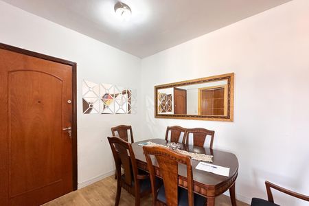Apartamento para alugar com 81m², 2 quartos e 1 vagaSala de Jantar
