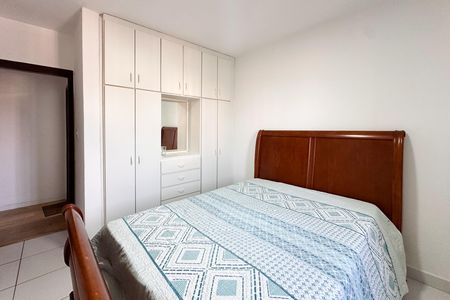 Apartamento para alugar com 81m², 2 quartos e 1 vagaQuarto 1