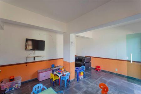 Apartamento para alugar com 49m², 2 quartos e 1 vaga Apartamento para alugar com 49m², 2 quartos e 1 vagaÁrea Comum - Brinquedoteca