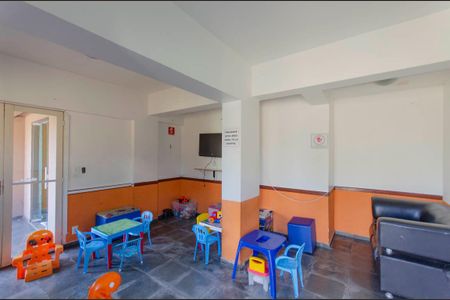 Apartamento para alugar com 49m², 2 quartos e 1 vaga Apartamento para alugar com 49m², 2 quartos e 1 vagaÁrea Comum - Brinquedoteca