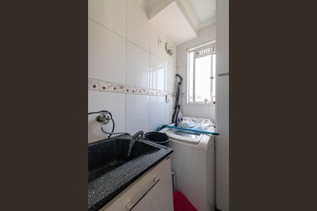 Apartamento para alugar com 49m², 2 quartos e 1 vaga Apartamento para alugar com 49m², 2 quartos e 1 vagaCozinha e Área de Serviço