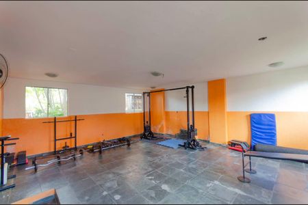 Apartamento para alugar com 49m², 2 quartos e 1 vaga Apartamento para alugar com 49m², 2 quartos e 1 vagaÁrea Comum - Academia